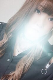 あきな