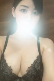 りいな