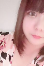 みら